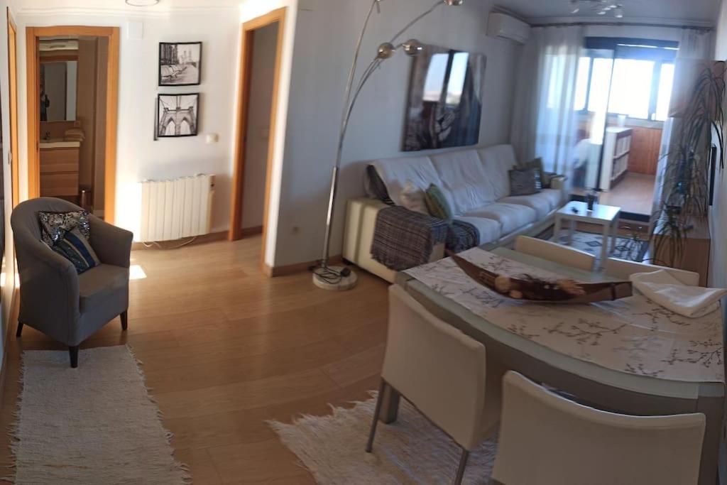 Apartmán Atico En Paiporta Con 2 Grandes Terrazas Valencie Exteriér fotografie